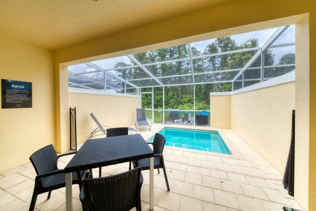 Pleasant Villa With Private Pool Near Disney Four Corners Exteriör bild